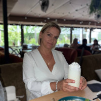 Надежда, Россия, Севастополь, 46 лет