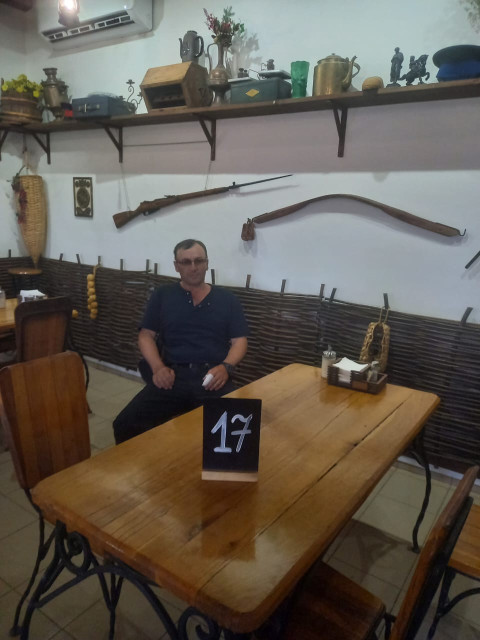 Радмир, Санкт-Петербург, 45 лет. Познакомлюсь с женщиной для любви и серьезных отношений, брака и создания семьи, дружбы и общения.  Анкета 857298. 