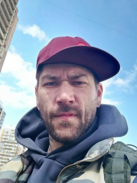 Андрей Енюков, Россия, Санкт-Петербург, 40 лет. Ищу: Ищю девушку для серьезных отношений! Любви и совместной жизни! )  Анкета 857441. 