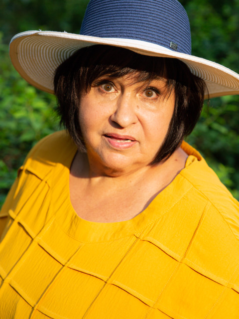 Татьяна, Россия, Екатеринбург, 64 года, 2 ребенка. Познакомлюсь с мужчиной для любви и серьезных отношений, брака и создания семьи, дружбы и общения.  Анкета 857874. 