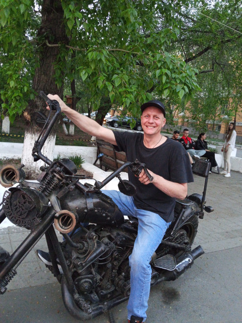 Михаил Иванов, Улан-Удэ, 38 лет, 1 фото. Познакомиться с парнем из Улан-Удэ