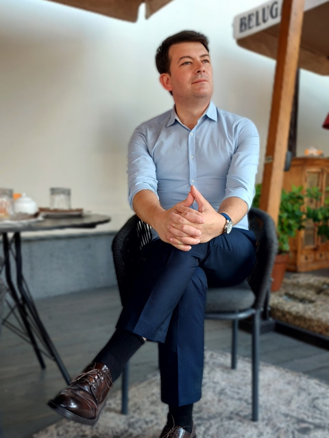 Владислав, Москва, м. Полежаевская, 37 лет, 1 ребенок. Ищу: Интересную, обаятельную и добрую, открытую, умную и женственную, не закомплексованную, любящую домашний...  Анкета 858128. 