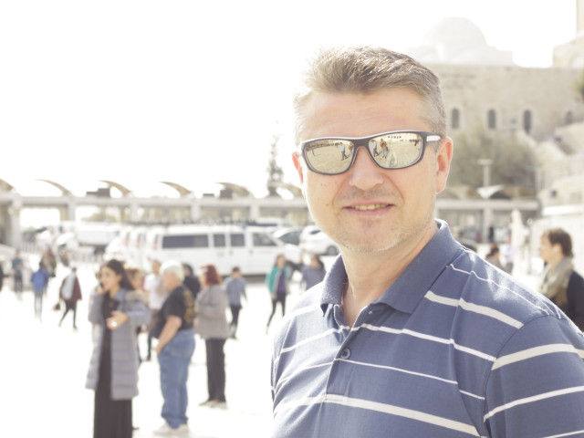 Виктор, Израиль, Ашкелон, 47 лет. Ищу: Честность, адекватно оценивать, стройная.  Анкета 858394. 