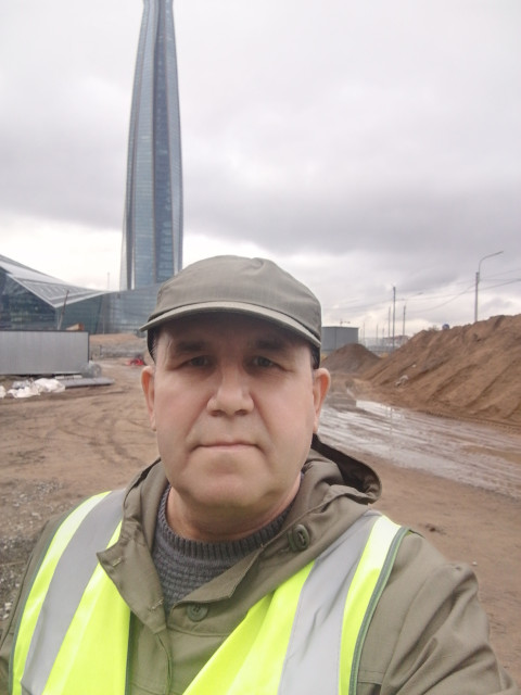 Владимир, Мирный, 55 лет, 1 ребенок. Познакомлюсь с женщиной для любви и серьезных отношений, брака и создания семьи, воспитания детей, рождения...  Анкета 858454. 