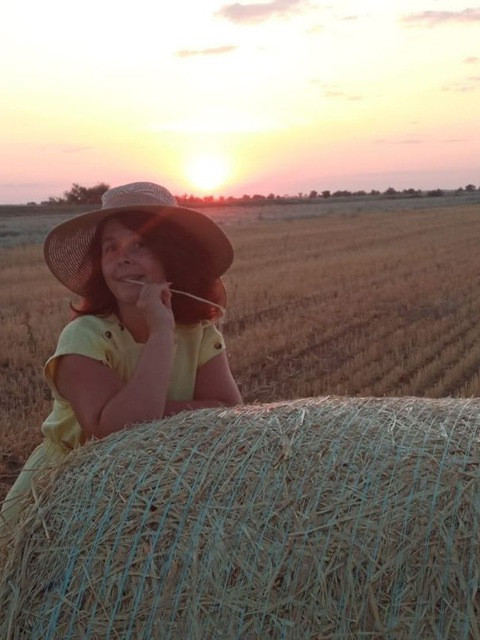 Татьяна, Москва, 42 года, 1 ребенок. Хочу быть за мужчиной, как за каменной стеной. Заботливого, внимательного, надёжного  Анкета 858664. 