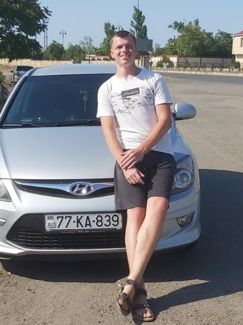 Юра, Беларусь, Дзержинск, 23 года. Познакомлюсь с девушкой для любви и серьезных отношений, брака и создания семьи, рождения совместных...  Анкета 858786. 