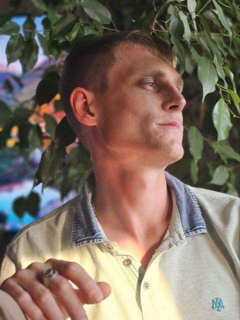 Виктор, Россия, Саратов, 29 лет, 1 ребенок. Он ищет её: женщину для любви и серьезных отношений, брака и создания семьи.  Анкета 858850. 