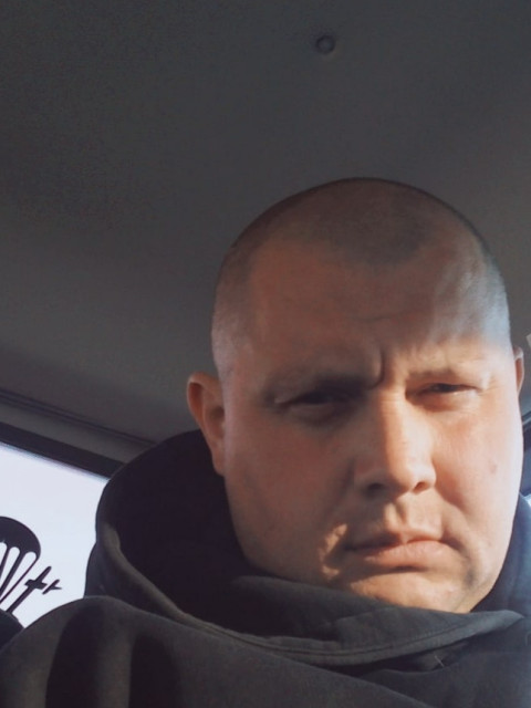 Роман, Санкт-Петербург, Девяткино, 44 года, 1 фото. Он ищет её: женщину для любви и серьезных отношений, брака и создания семьи.  Анкета 858910. 