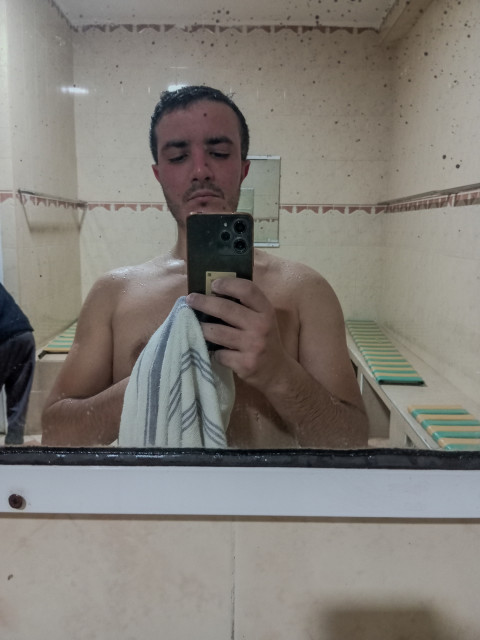 Achraf Maimouni, , 22 года. Я ищу порядочную и серьезную женщину для отношений, которая ценит искреннюю любовь и взаимопонимание...  Анкета 859193. 