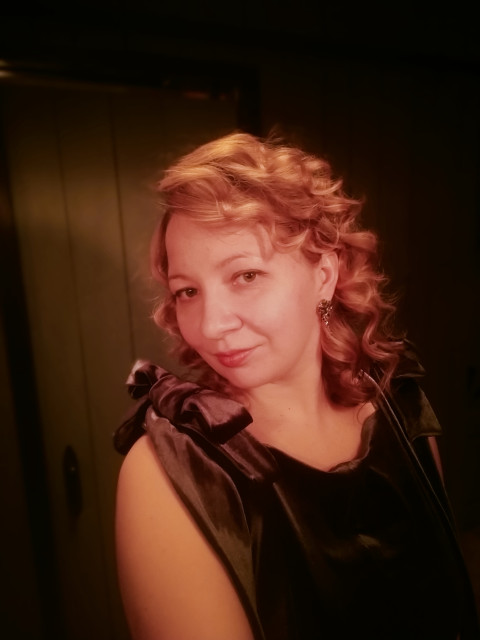 Марина, Россия, Санкт-Петербург, 38 лет, 3 ребенка. Хотелось бы встретить настоящего друга и партнёра, подвижного и развивающегося человека. 
Взаимопонимание...  Анкета 859501. 