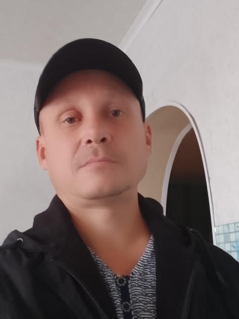 Виталий, Россия, Самара, 41 год. Познакомлюсь с девушкой для серьёзных отношений и создания семьи. Наличие детей у девушки меня не пу