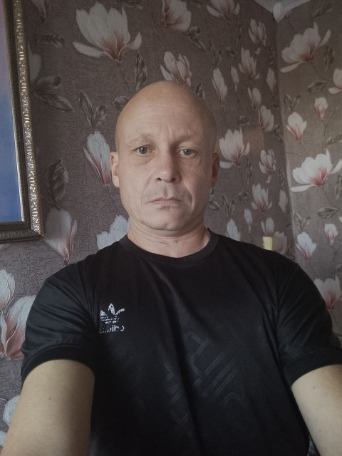 Виталий, Россия, Самара, 42 года. Познакомлюсь с девушкой для серьёзных отношений и создания семьи. Наличие детей у девушки меня не пу