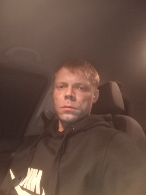 Romans, Латвия, Олайне, 34 года, 2 ребенка. Он ищет её: женщину для любви и серьёзных отношений, брака и создания семьи.  Анкета 859780. 