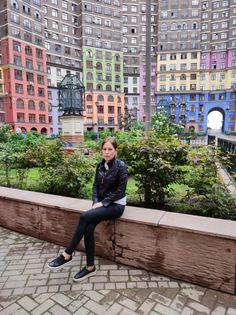 Екатерина, Москва, 45 лет, 1 ребенок. Она ищет его: мужчину для любви и серьезных отношений, брака и создания семьи, дружбы и общения.  Анкета 859890. 