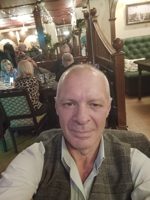 Андрей, Россия, Нижний Новгород, 56 лет, 2 ребенка. Познакомлюсь с женщиной для любви и серьезных отношений, брака и создания семьи.  Анкета 860042. 