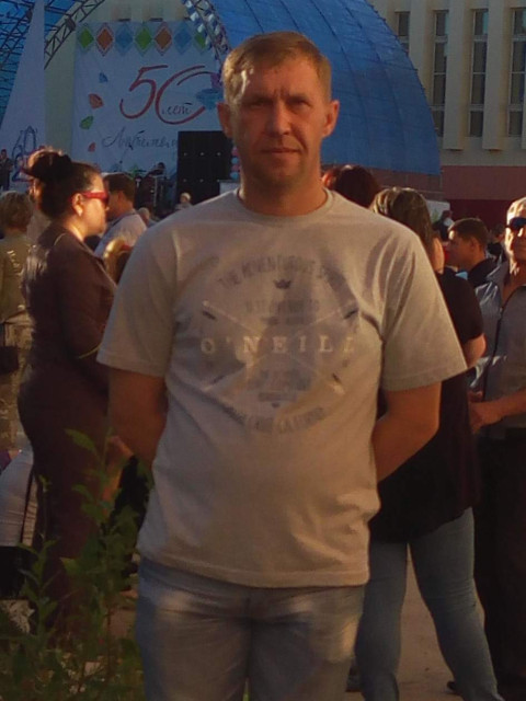 Алексей, Россия, Терек, 44 года. Он ищет её: женщину для любви и серьезных отношений, брака и создания семьи, воспитания детей, дружбы и общения.  Анкета 860310. 