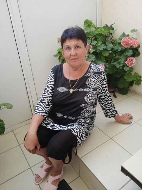 Зинаида, Россия, Энгельс, 64 года. Познакомлюсь с мужчиной для любви и серьезных отношений.  Анкета 860495. 