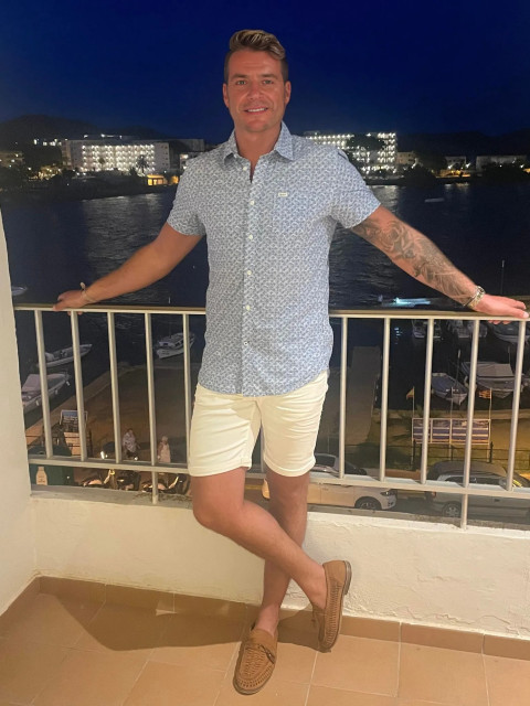 Юрий, Москва, Фили, 40 лет, 1 ребенок, 1 фото. Познакомлюсь с женщиной для любви и серьезных отношений, дружбы и общения.  Анкета 860549. 