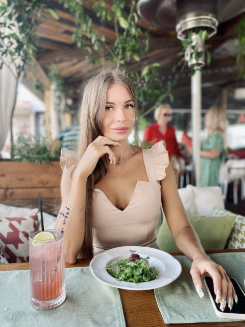 Анна, Краснодар, 35 лет, 1 ребенок, 8 фото. Познакомлюсь с мужчиной для любви и серьезных отношений, брака и создания семьи, гостевого брака, рождения...  Анкета 860589. 