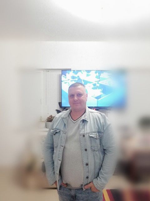 Павел, Россия, Курчатов, 48 лет, 2 ребенка. Познакомлюсь с женщиной для любви и серьезных отношений, брака и создания семьи, гостевого брака, рождения...  Анкета 860854. 