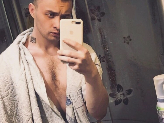 Игорь, Омск, 27 лет, 1 фото. Познакомлюсь с женщиной для любви и серьезных отношений.  Анкета 860939. 