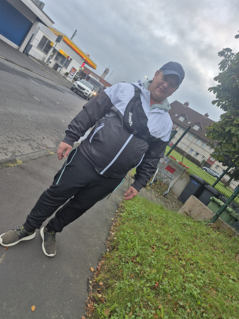 Алексец, Марбург, 42 года. Познакомлюсь с женщиной для брака и создания семьи.  Анкета 860994. 