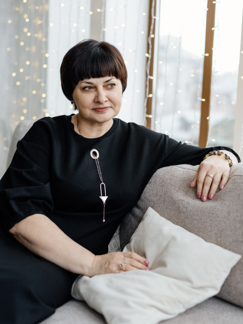 Елена, Россия, Самара, 50 лет, 1 ребенок. Познакомлюсь с мужчиной для любви и серьезных отношений, брака и создания семьи, воспитания детей.  Анкета 861003. 