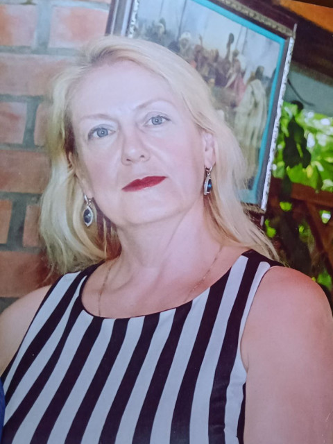 Елена, Россия, Красноярск, 57 лет, 2 ребенка. Познакомлюсь с весёлым добрым свободным мужчиной, который радуется и любит жизнь, для любви и серьезных...  Анкета 861019. 