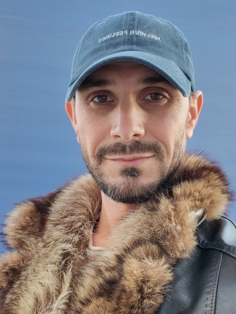 Романтик, Россия, Новосибирск, 40 лет. Познакомлюсь с женщиной для любви и серьезных отношений, дружбы и общения.  Анкета 861036. 