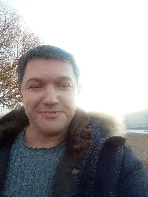 Андрей, Россия, Луга, 49 лет. Ищу: Все банально - хочется страсти) Прям чтоб горело все кругом)  Анкета 861062. 