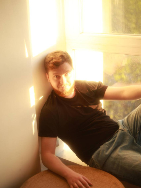 Alexandr, Нидерланды, Амстердам, 31 год. Ищу: I’m looking for a woman with a real, vibrant personality — someone I can laugh with until our stomachs...  Анкета 861263. 