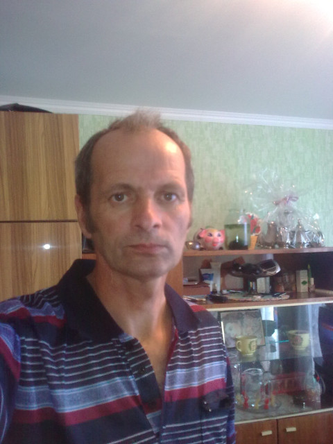 Николай, Россия, Донецк, 60 лет. Он ищет её: ХОЧУ ПОЗНАКОМИТЬСЯ С ЖЕНЩИНОЙ БЕЗ ВРЕДНЫХ ПРИВЫЧЕК, ОСТАЛЬНОЕ РАСКАЖУ ПРИ ОБЩЕНИИ И СИМПАТИИ  Анкета 861520. 