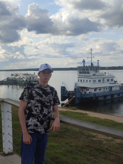 Михаил, Россия, Чебоксары, 21 год. Познакомлюсь с девушкой для брака и создания семьи.  Анкета 861566. 