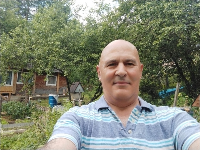 Андрей, Азербайджан, Баку, 63 года, 2 ребенка, 1 фото. Он ищет её: женщину для любви и серьезных отношений, дружбы и общения.  Анкета 861670. 