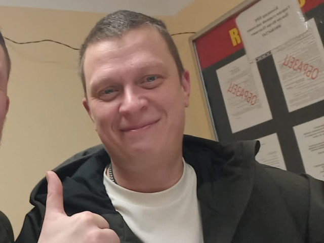 Артём, Йошкар-Ола, 40 лет. Познакомлюсь с женщиной для любви и серьезных отношений, брака и создания семьи, воспитания детей, рождения...  Анкета 861764. 