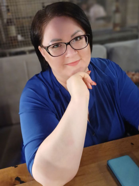 Юлия, Санкт-Петербург, 44 года, 1 ребенок, 7 фото. Познакомлюсь с мужчиной для любви и серьезных отношений, брака и создания семьи, дружбы и общения, совместных...  Анкета 861783. 