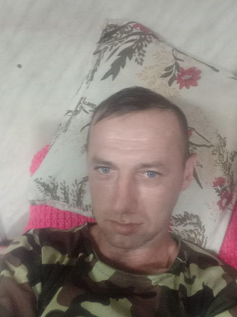 Андрей, Россия, Минеральные Воды, 44 года, 1 ребенок. Ищу девушку для серьёзных отношений и создания семьи 44 года холост есть ребёнок живёт не со мной