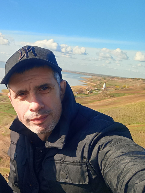 Александр, Россия, Ростов-на-Дону, 42 года, 1 ребенок. Он ищет её: женщину для любви и серьезных отношений, брака и создания семьи, дружбы и общения.  Анкета 861870. 