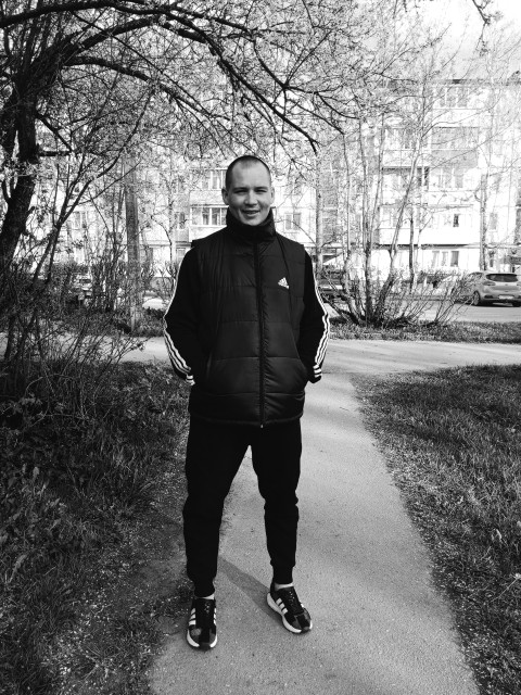 Лёша, Россия, Чудово, 28 лет. Познакомлюсь с женщиной для любви и серьезных отношений, рождения совместных детей.  Анкета 862195. 