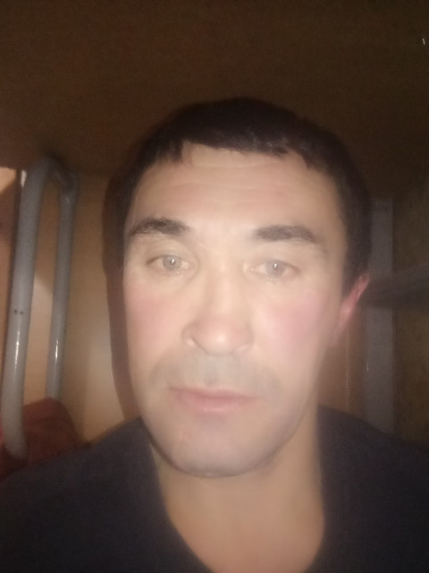 Руслан, Россия, Бузулук, 47 лет. Познакомлюсь с женщиной для любв
и и серьезных отношений.  Анкета 862212. 