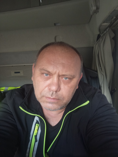 Олен, Украина, Новомосковск, 49 лет. Познакомлюсь с женщиной для любви и серьезных отношений, брака и создания семьи, воспитания детей.  Анкета 862228. 