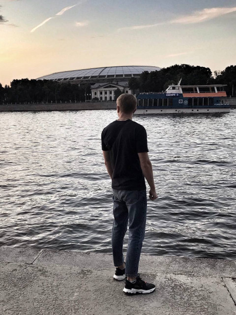 Владислав, Россия, Москва, 28 лет. Познакомлюсь с девушкой для любви и серьезных отношений, брака и создания семьи.  Анкета 862291. 