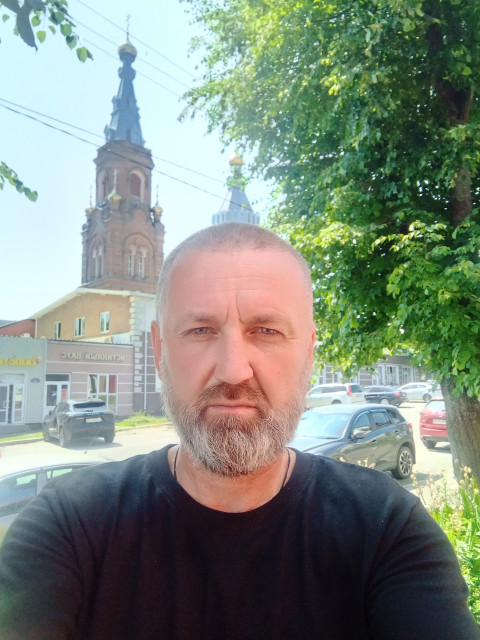 Владимир, Севастополь, 53 года, 1 фото. Он ищет её: женщину для любви и серьезных отношений, воспитания детей, дружбы и общения.  Анкета 862330. 