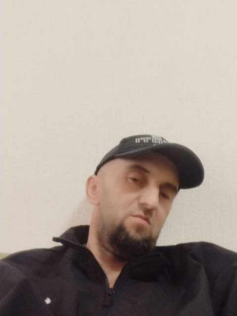 Денис, Россия, Тюмень, 42 года. Познакомлюсь с женщиной для любви и серьезных отношений.  Анкета 862482. 