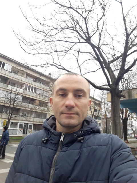 Armend, Сербия, Нови-Пазар, 32 года. Познакомлюсь с женщиной для брака и создания семьи.  Анкета 862522. 