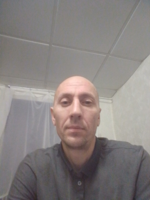 Александр, Новосибирск, 42 года. Он ищет её: женщину для любви и серьезных отношений, брака и создания семьи.  Анкета 862580. 