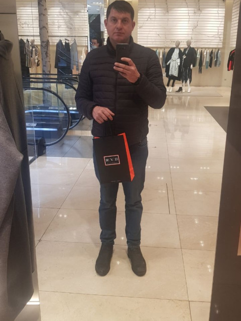 Владимир, Россия, Москва, 50 лет. Познакомлюсь с женщиной для дружбы и общения.  Анкета 862609. 