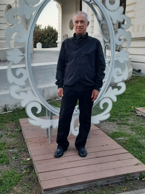 Вячеслав Фокин, Тамбов, 69 лет, 1 ребенок, 2 фото. Ищу: 55 70 лет!
Дружбы и отношений!  Анкета 862666. 