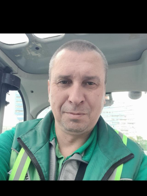 Алексей, Россия, Москва, 48 лет. Познакомлюсь с женщиной для любви и серьезных отношений, брака и создания семьи, дружбы и общения.  Анкета 862673. 