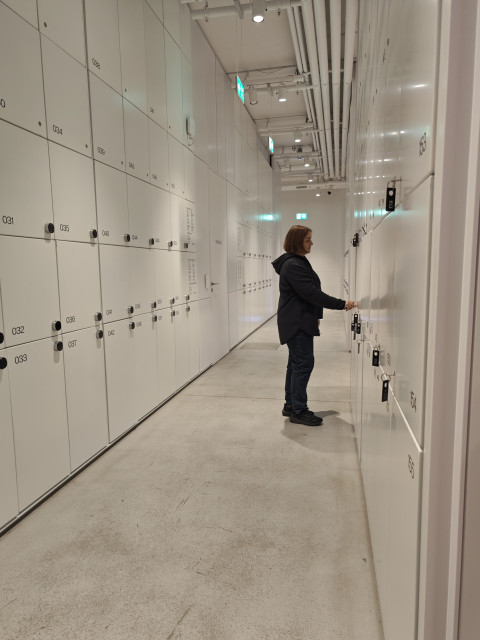 Светлана, Россия, Санкт-Петербург, 41 год, 2 ребенка. Ищу: Пока могу сформулировать, что хочется общаться с человеком, не лишенным эмпатии.  Анкета 862766. 